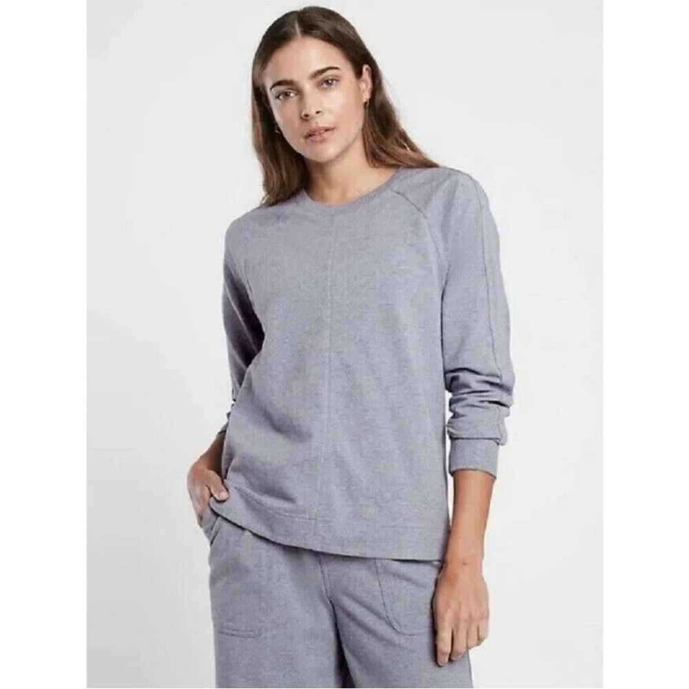 Athleta Farallon Sweatshirt L/S Crewneck Light Blue Size Small